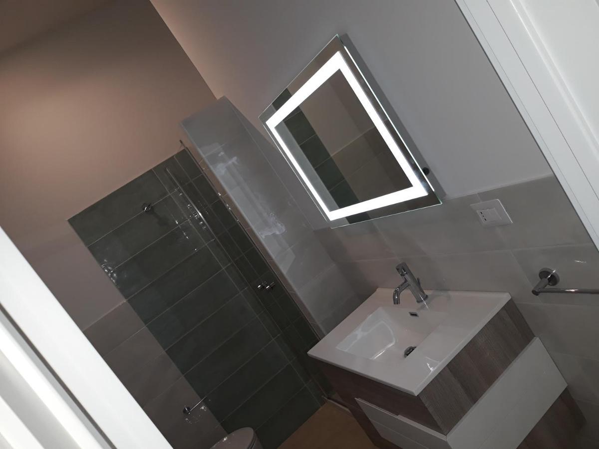 B&B Lady Lucia Porto Cesareo Buitenkant foto