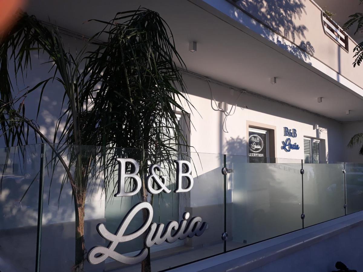 B&B Lady Lucia Porto Cesareo Buitenkant foto